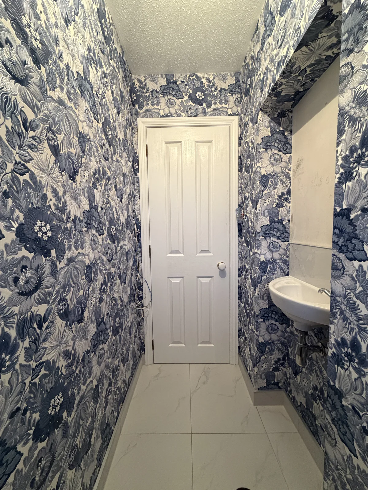 Bathroom Plastering, Gib Stopping and Wallpaper Installation in Cromwell - After 3: Bathroom Wallpaper Finish Cromwell 3