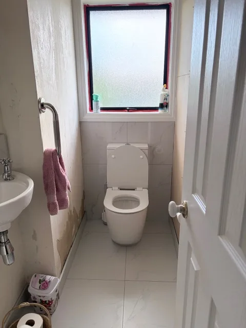 Bathroom Plastering, Gib Stopping and Wallpaper Installation in Cromwell - Before 6: Bathroom Before Wallpaper Cromwell 5